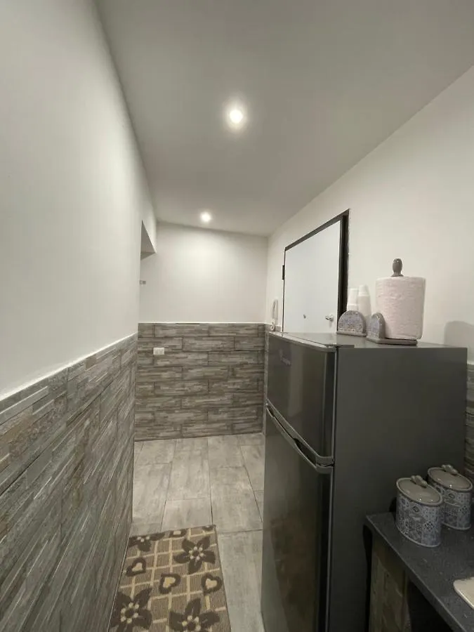 Apartament House Soleil Katania 0*,